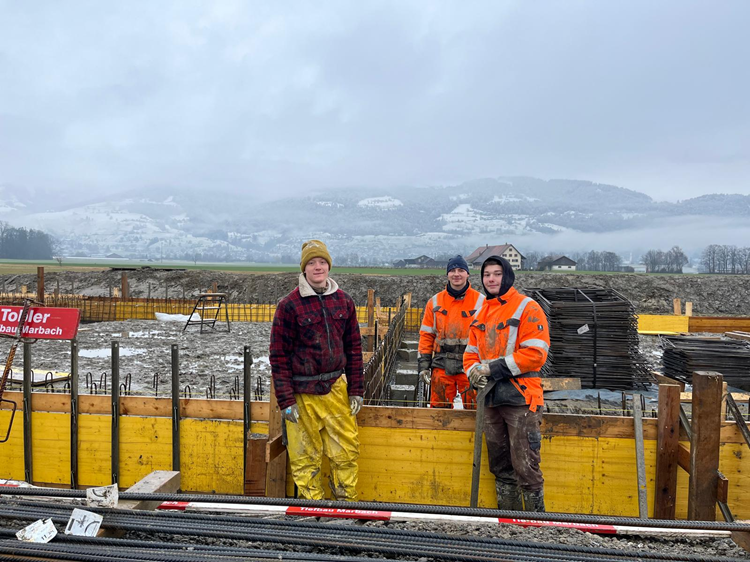 Wiederaufbau Trattstall 2026